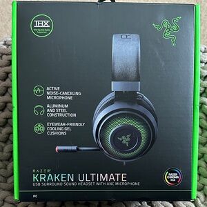 Razer Kraken Ultimate Black and Green Headset